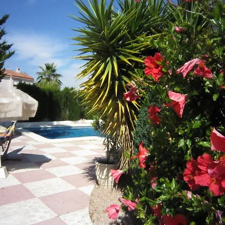 Villa Belvilla By Oyo Casa Fien